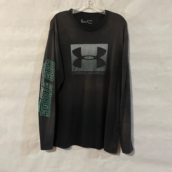 Under Armour Athletic Workout Black Long Sleeve Tee XL - Picture 2 of 7